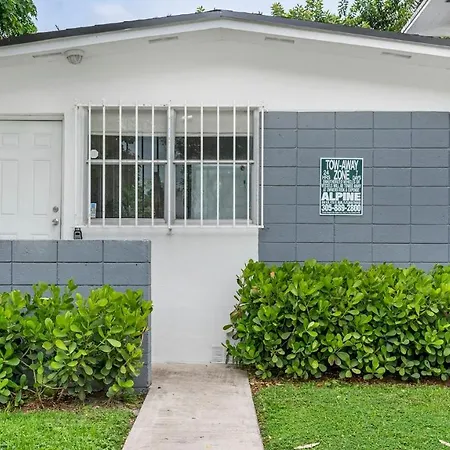 Brickell Pearl Cozy House Beach 10 Min Location